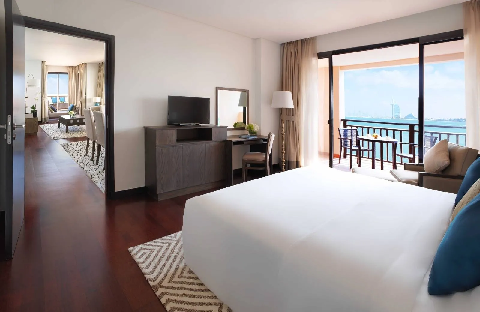 Anantara The Palm Dubai Resort 5*