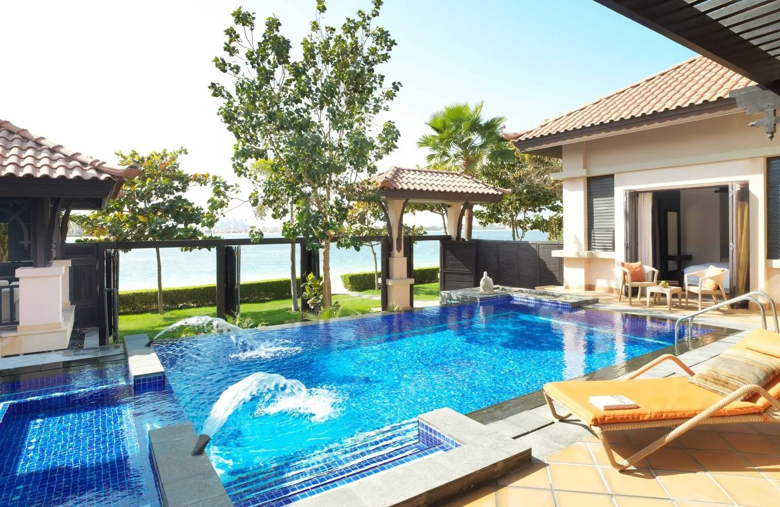 Anantara The Palm Dubai Resort 5*