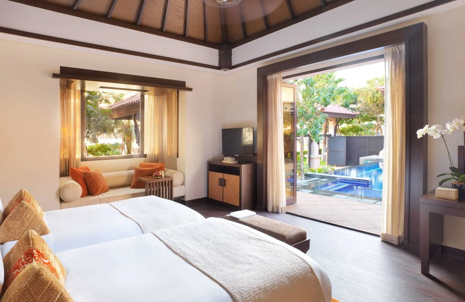 Anantara The Palm Dubai Resort 5*