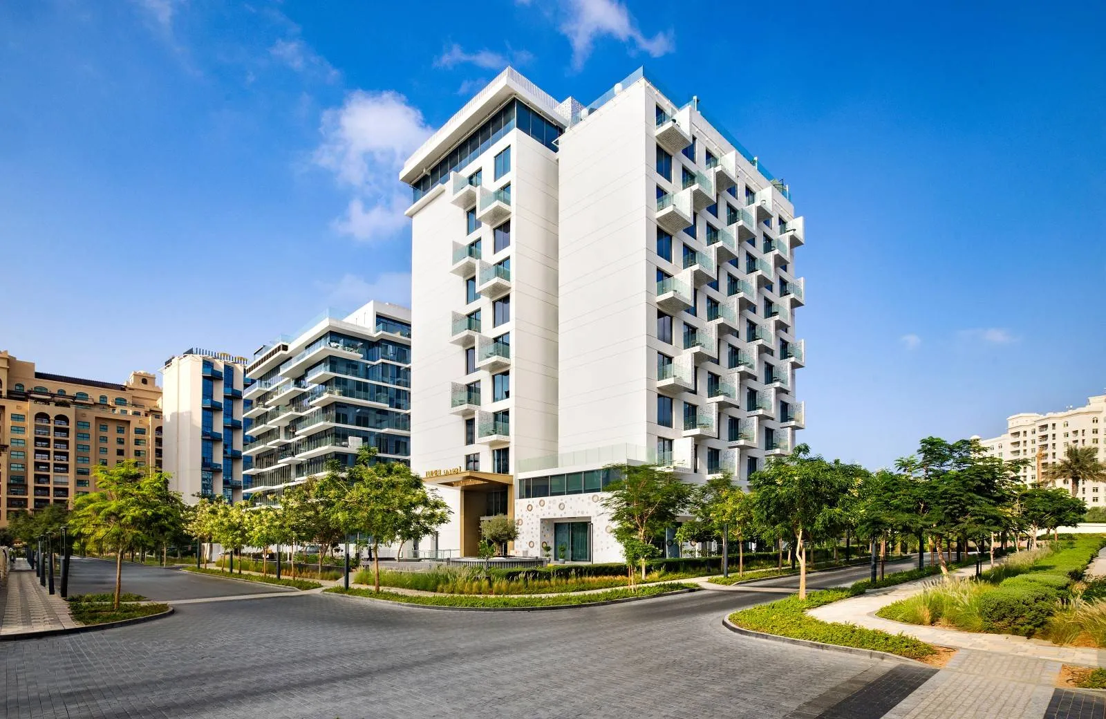 Tumbi Hotel Dubai The Palm, Tapestry Collection by Hilton 4*