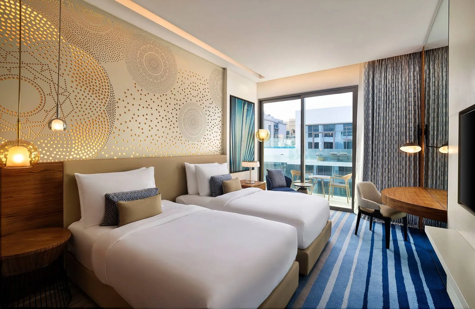 Tumbi Hotel Dubai The Palm, Tapestry Collection by Hilton 4*