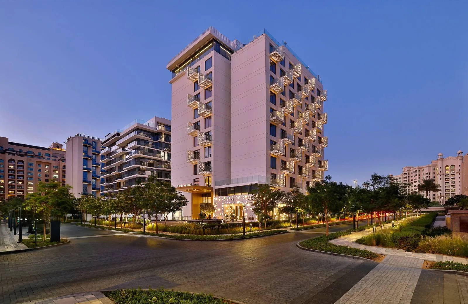 Tumbi Hotel Dubai The Palm, Tapestry Collection by Hilton 4*