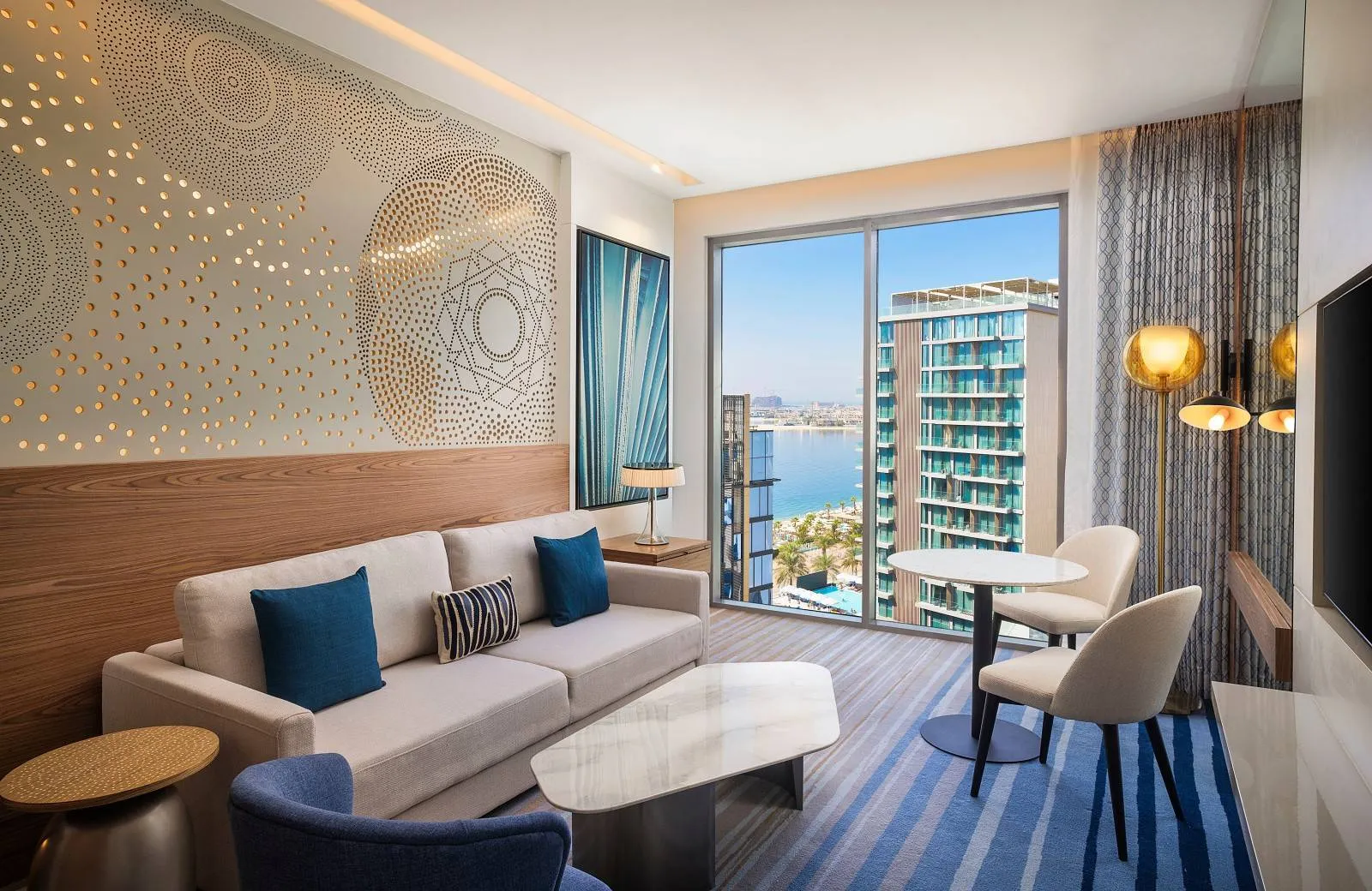 Tumbi Hotel Dubai The Palm, Tapestry Collection by Hilton 4*