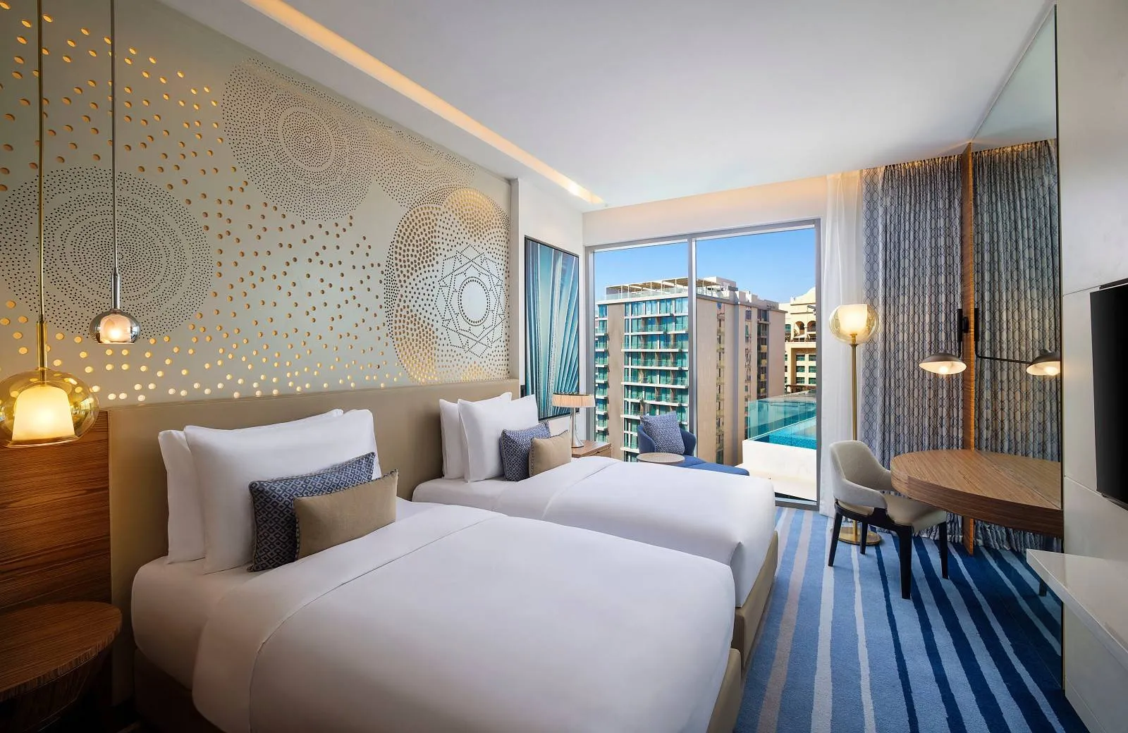 Tumbi Hotel Dubai The Palm, Tapestry Collection by Hilton 4*