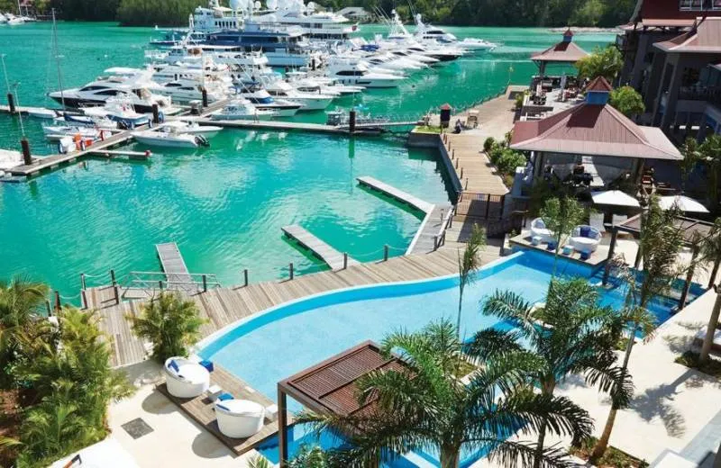 Eden Bleu Hotel 4*