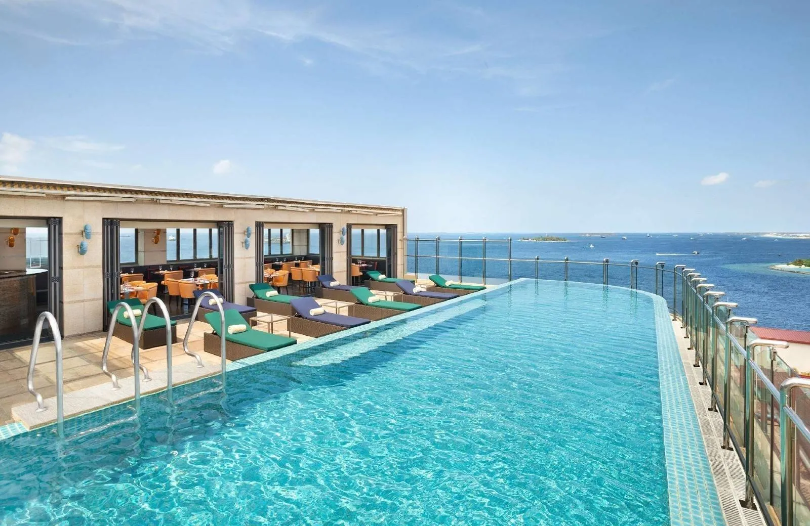 Jen Maldives Male by Shangri-La Hotel 4*