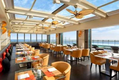 Jen Maldives Male by Shangri-La Hotel 4*