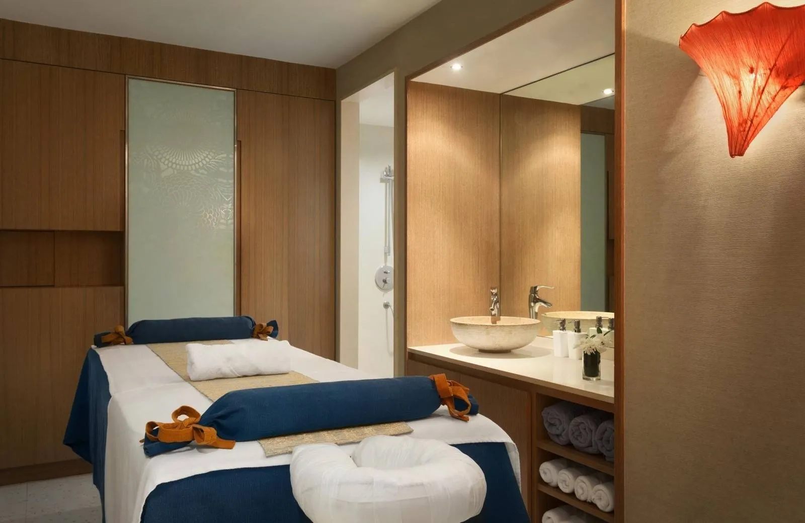 Jen Maldives Male by Shangri-La Hotel 4*