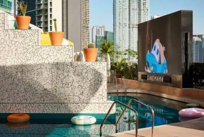 Mama Shelter Dubai 4*