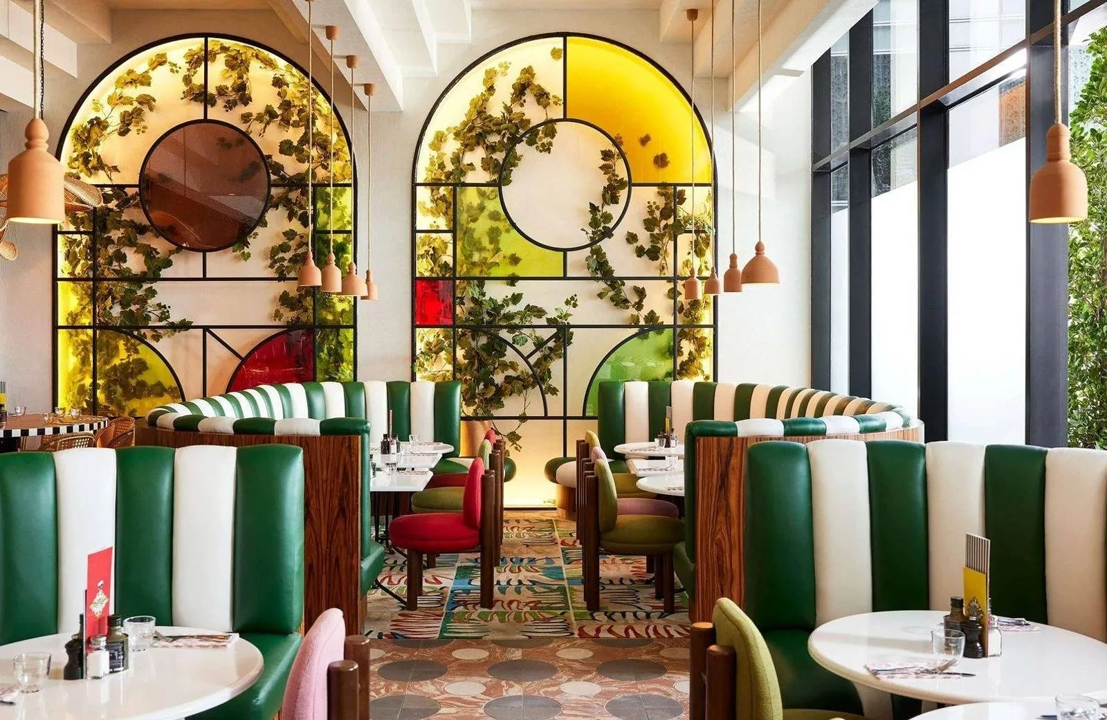 Mama Shelter Dubai 4*