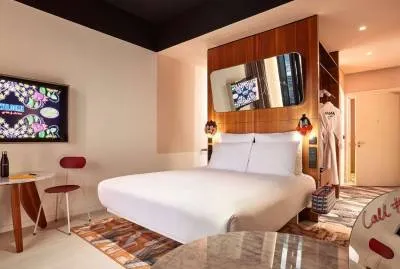 Mama Shelter Dubai 4*