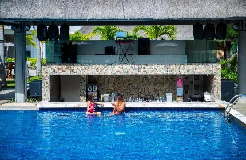 Ocean's Creek Beach Hotel 4*