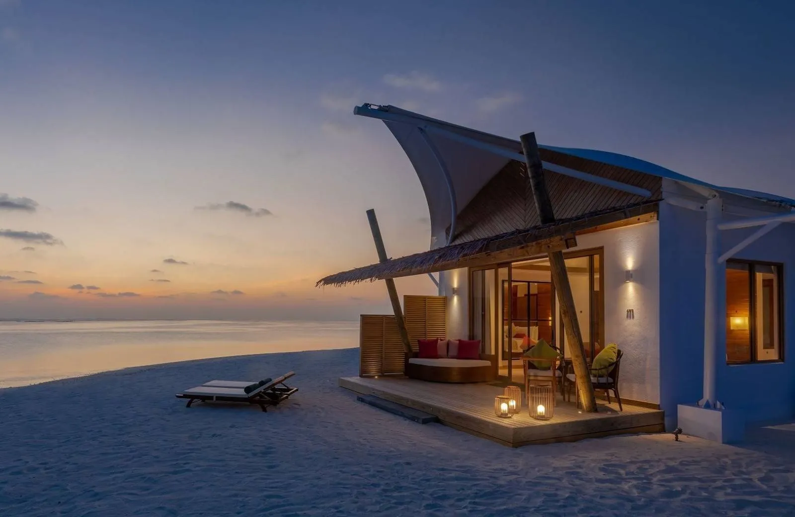 Cinnamon Hakuraa Huraa Maldives 4*