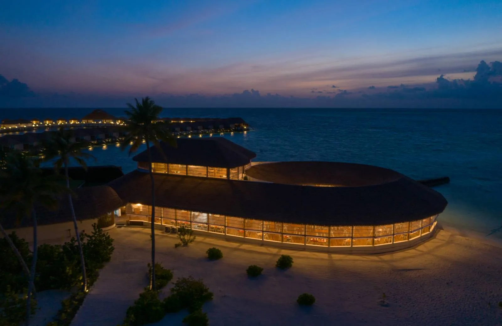 Cinnamon Velifushi Maldives 4*