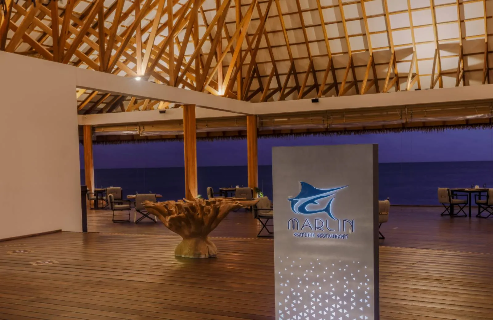 Cinnamon Velifushi Maldives 4*