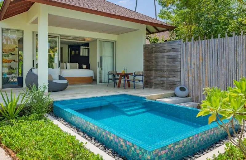 Avani+ Fares Maldives Resort 5*