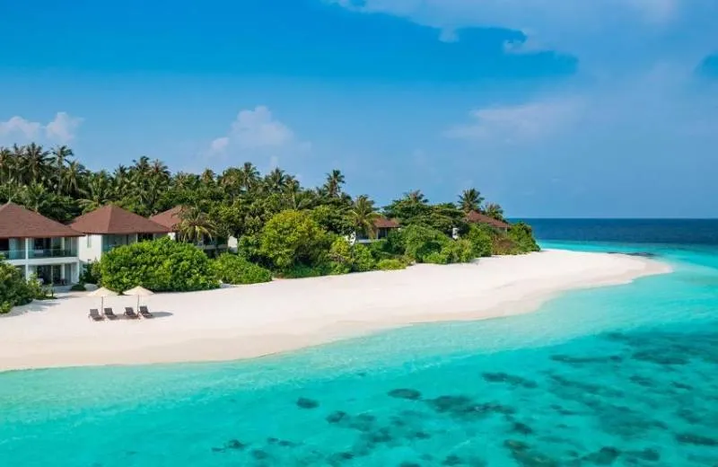 Avani+ Fares Maldives Resort 5*