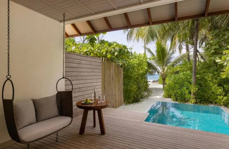 Avani+ Fares Maldives Resort 5*