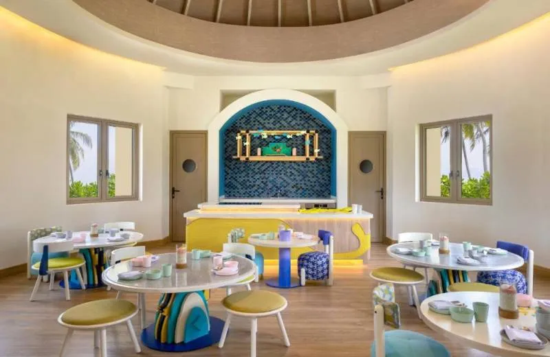 Avani+ Fares Maldives Resort 5*