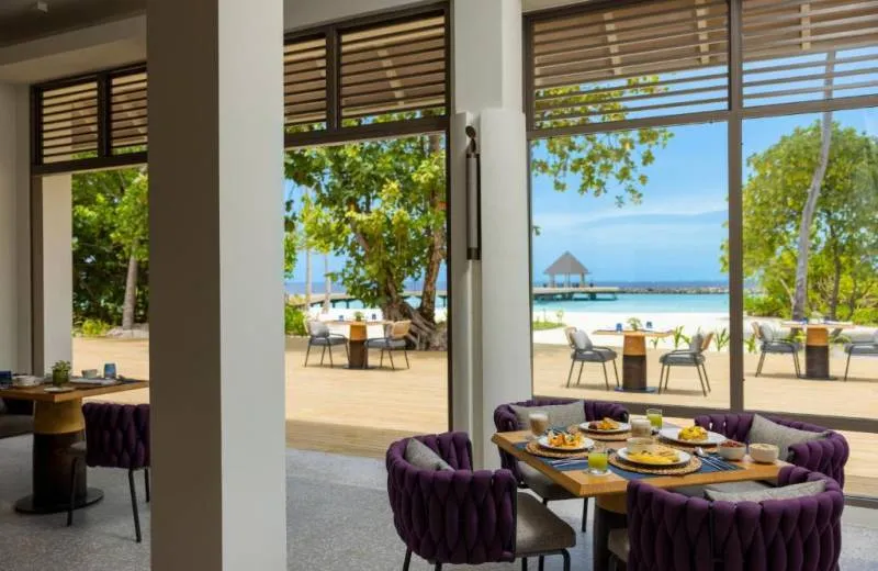 Avani+ Fares Maldives Resort 5*