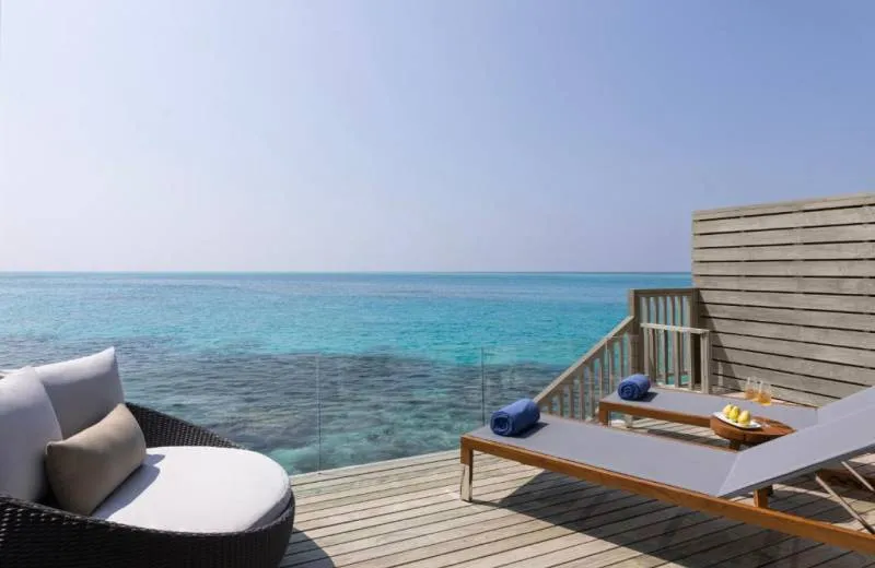 Avani+ Fares Maldives Resort 5*