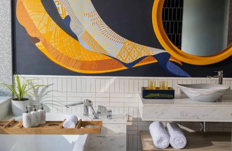 Avani+ Fares Maldives Resort 5*