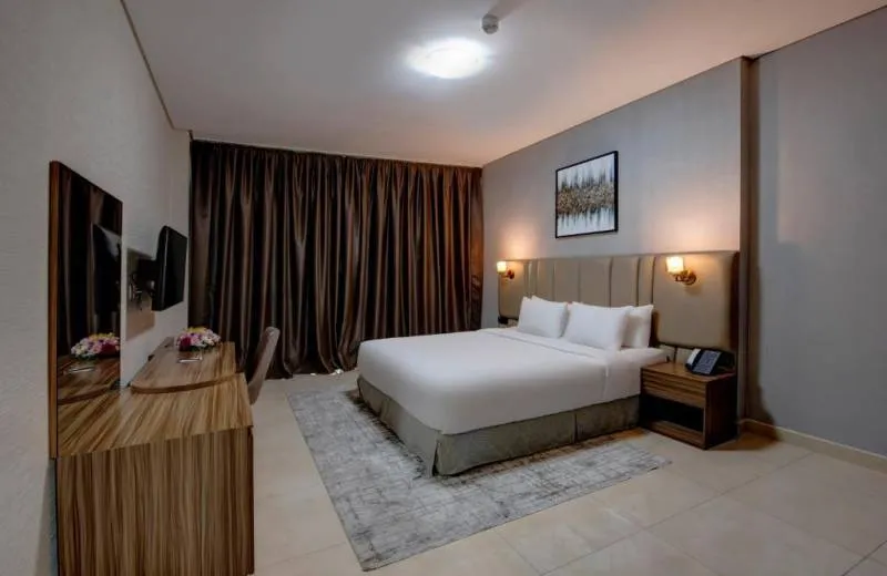 Regency Luxury Suites Dubai Marina (Ex. Royal Regency Suites Dubai Marina) 4*