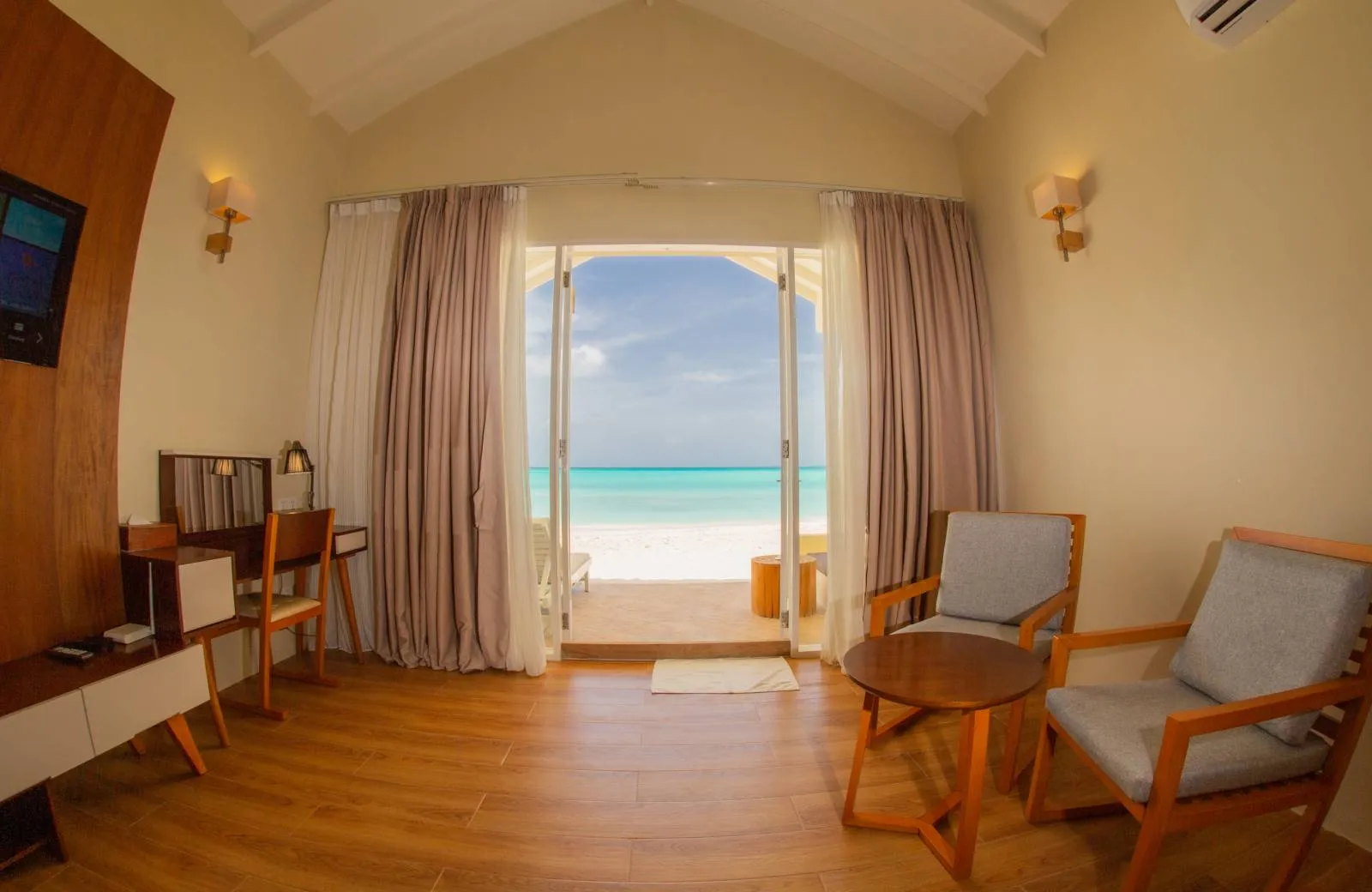 Hondaafushi Island Resort  4*