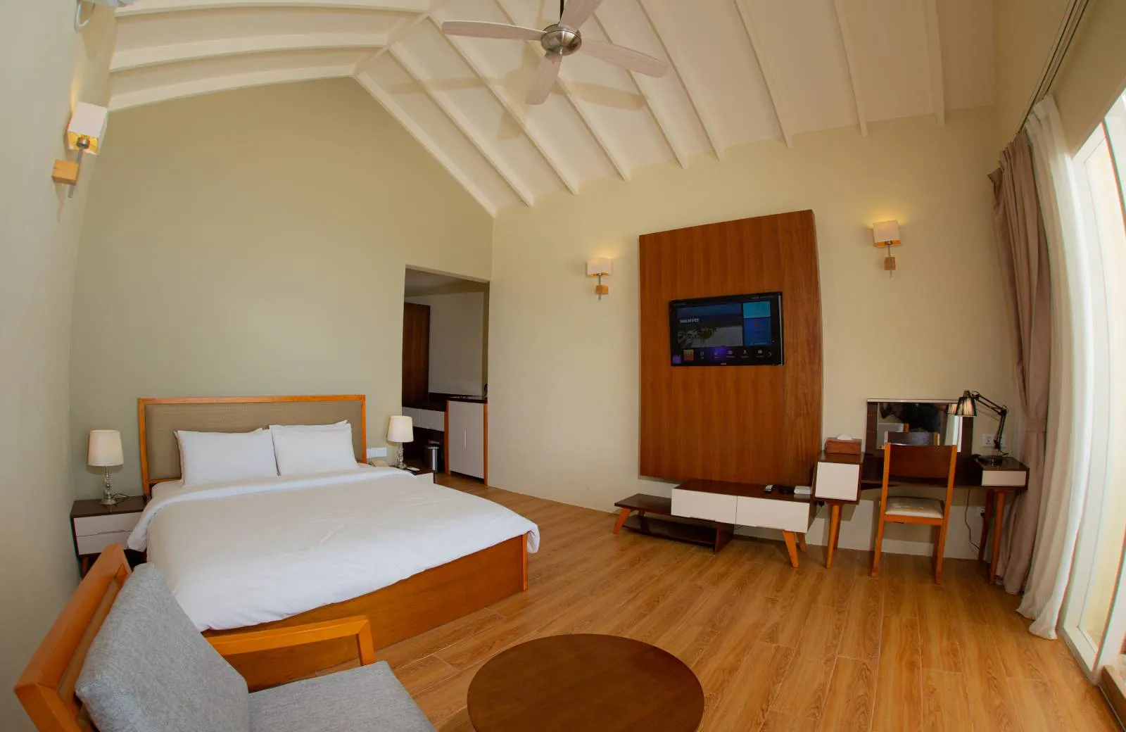 Hondaafushi Island Resort  4*