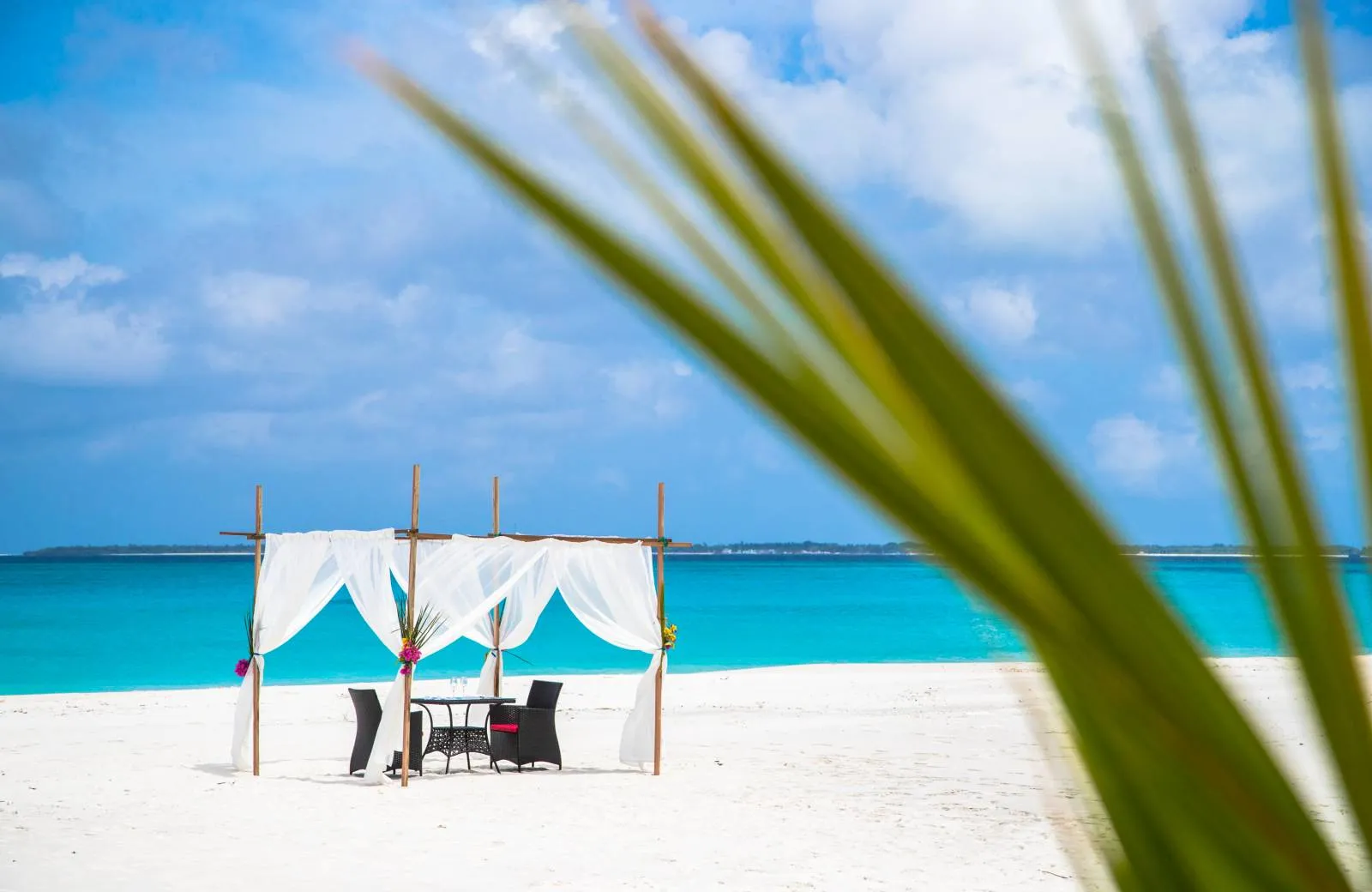 Hondaafushi Island Resort  4*