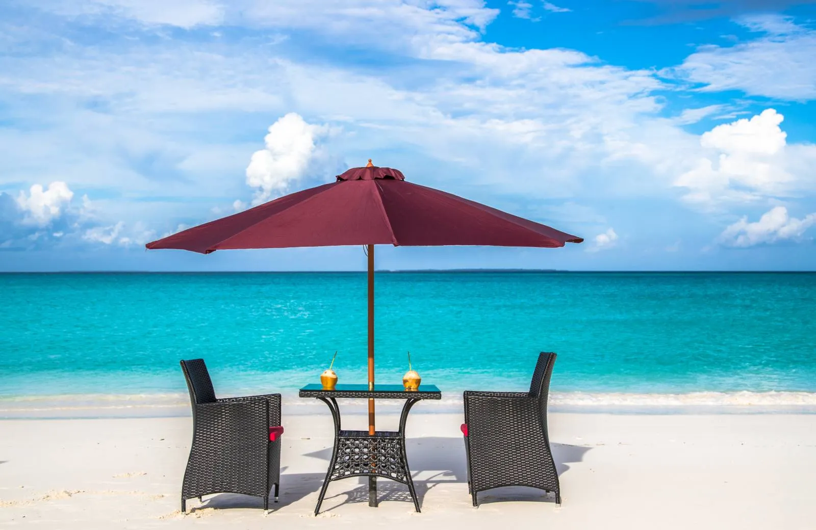 Hondaafushi Island Resort  4*