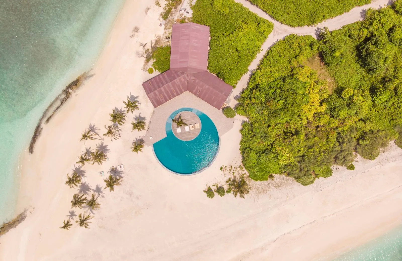 Hondaafushi Island Resort  4*