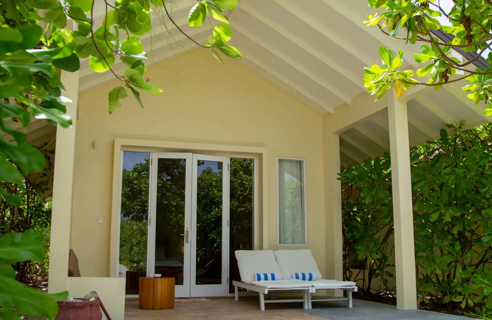 Hondaafushi Island Resort  4*