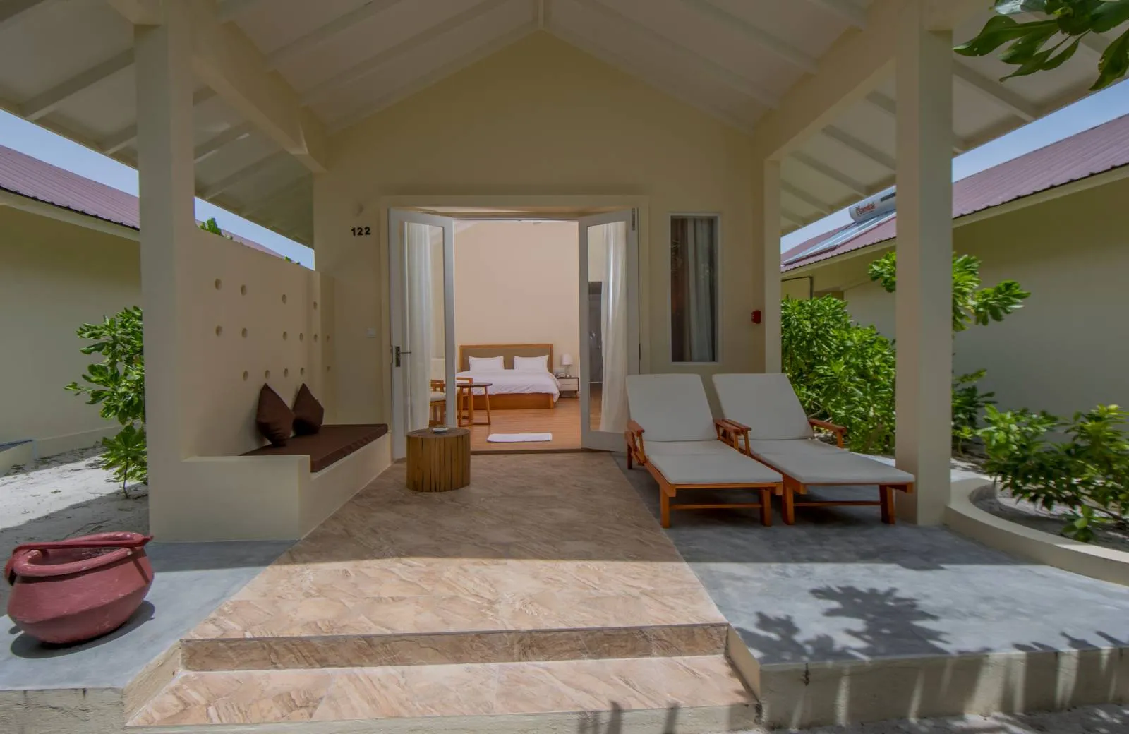 Hondaafushi Island Resort  4*