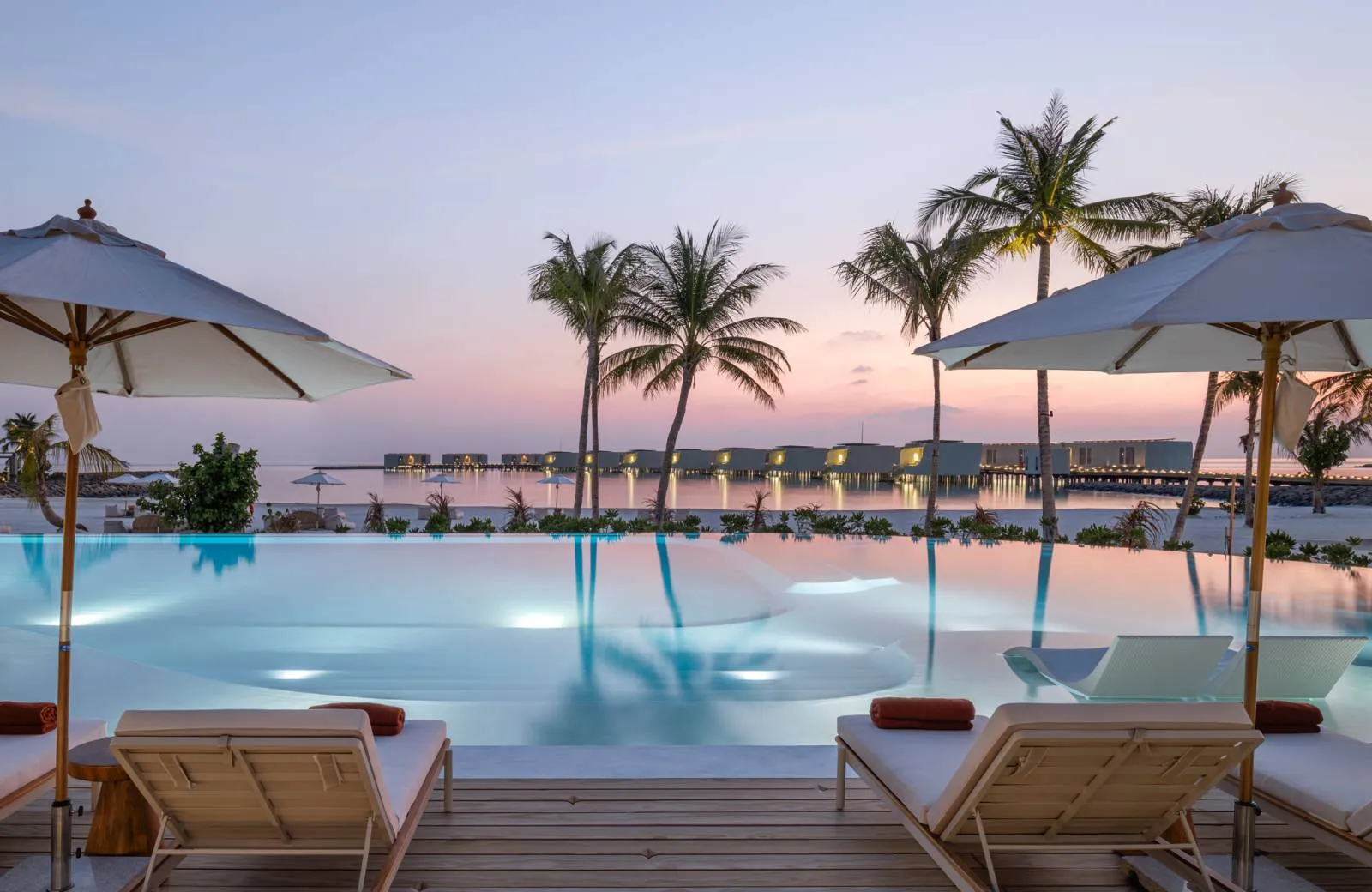 Centara Grand Lagoon Maldives 5*