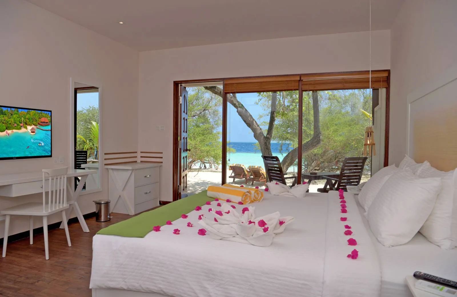 Eri Maldives 4*