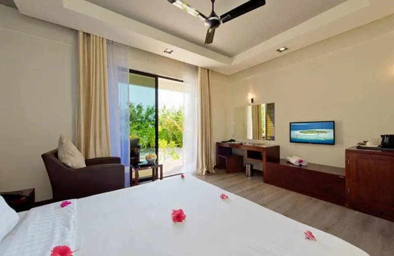 Eri Maldives 4*