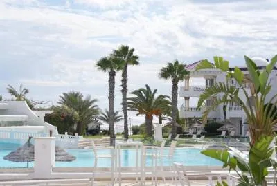 Royal Tulip Taj Sultan 5*