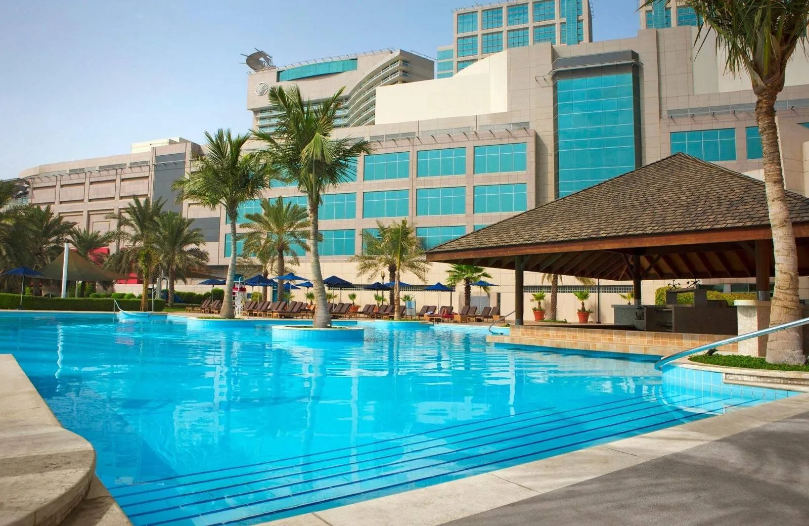 Beach Rotana Abu Dhabi 5*