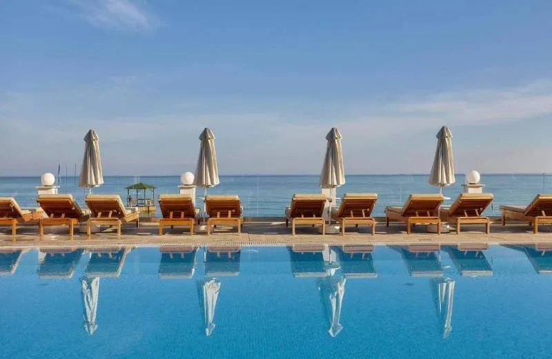 Alexander Beach Hotel & Village Resort 5*