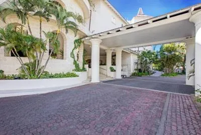 Bougainvillea Barbados 4*