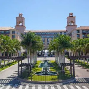 Lopesan Costa Meloneras Resort & Spa 5*