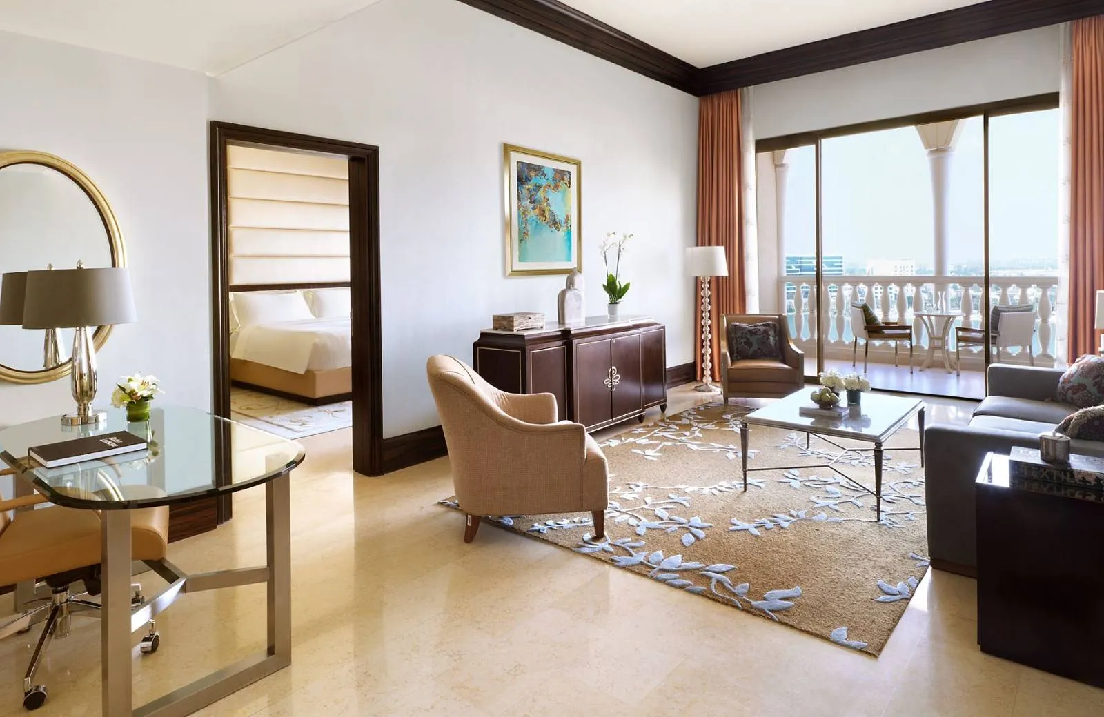 The Ritz-Carlton Abu Dhabi, Grand Canal 5*