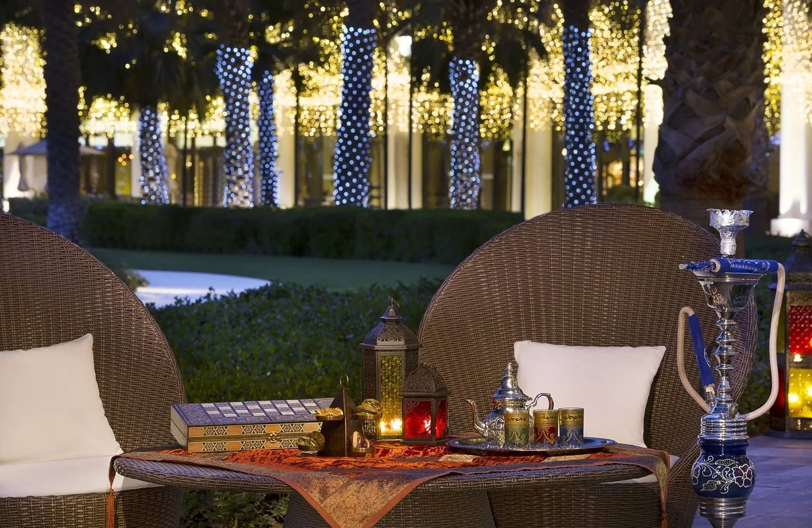 The Ritz-Carlton Abu Dhabi, Grand Canal 5*