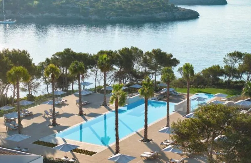 IKOS Porto Petro 5*