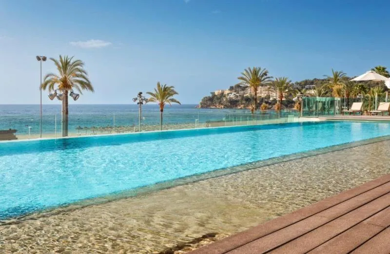 INNSiDE by Meliá Wave Calviá 4*