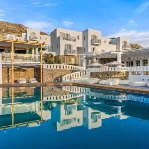 Penelope Village by Mr and Mrs White 4*