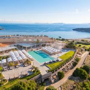 Mangia's Sardinia Resort 5*