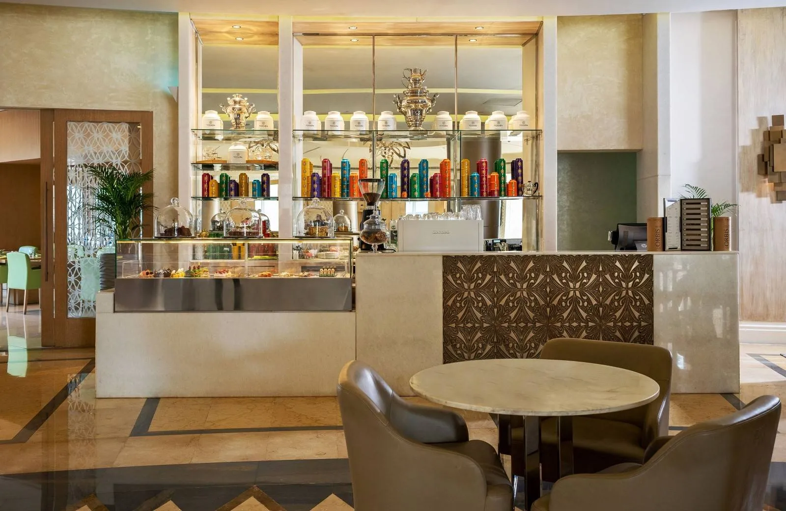 Al Habtoor Grand Resort, Autograph Collection 5*