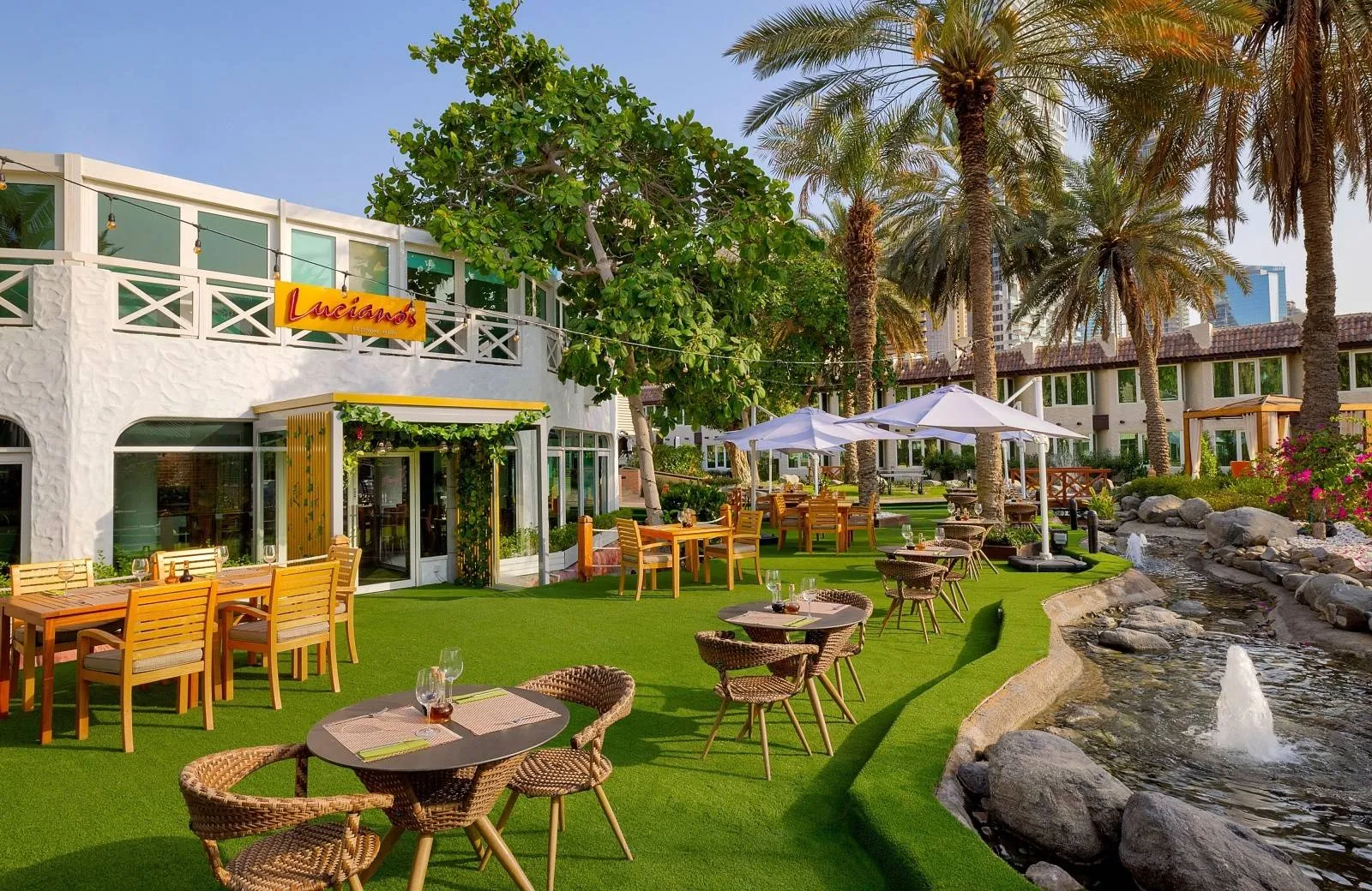 Al Habtoor Grand Resort, Autograph Collection 5*